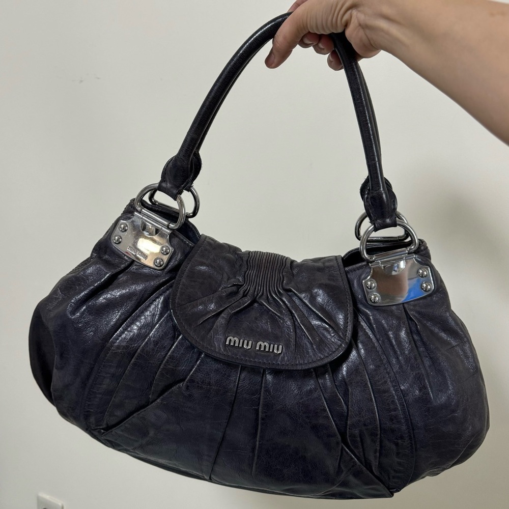 MIU MIU shoulder bag😍